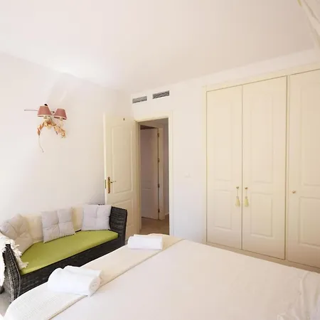 Vakantiehuis En Naranjos De *